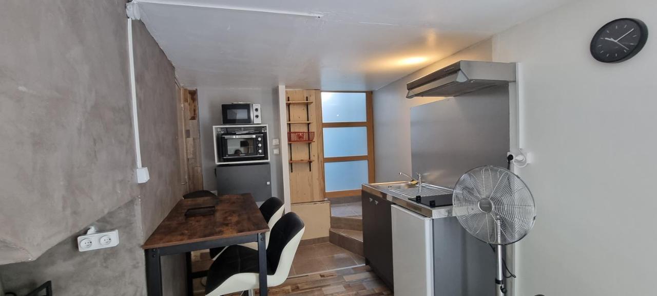 Maison De Village En Provence Avec Terrasse De 33M2 Saint-Roman-de-Malegarde المظهر الخارجي الصورة